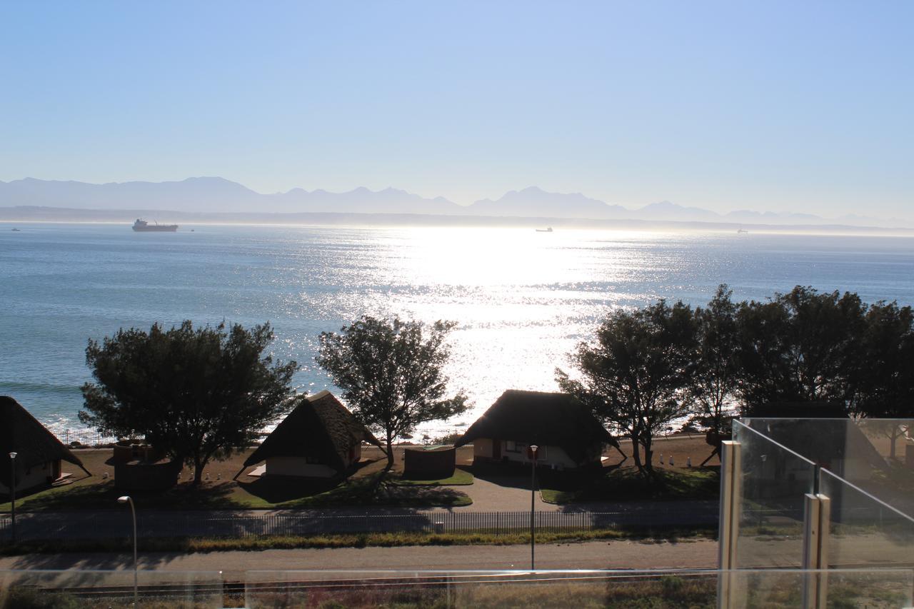 Seafront Apartment In Mossel Bay Esterno foto